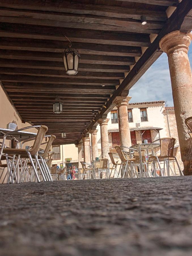 Hotel Nuevo Arlanza 코바루비아스 외부 사진