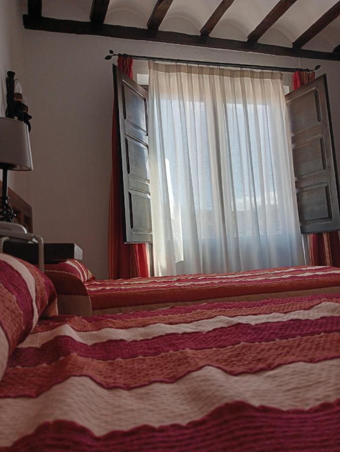 Hotel Nuevo Arlanza 코바루비아스 외부 사진