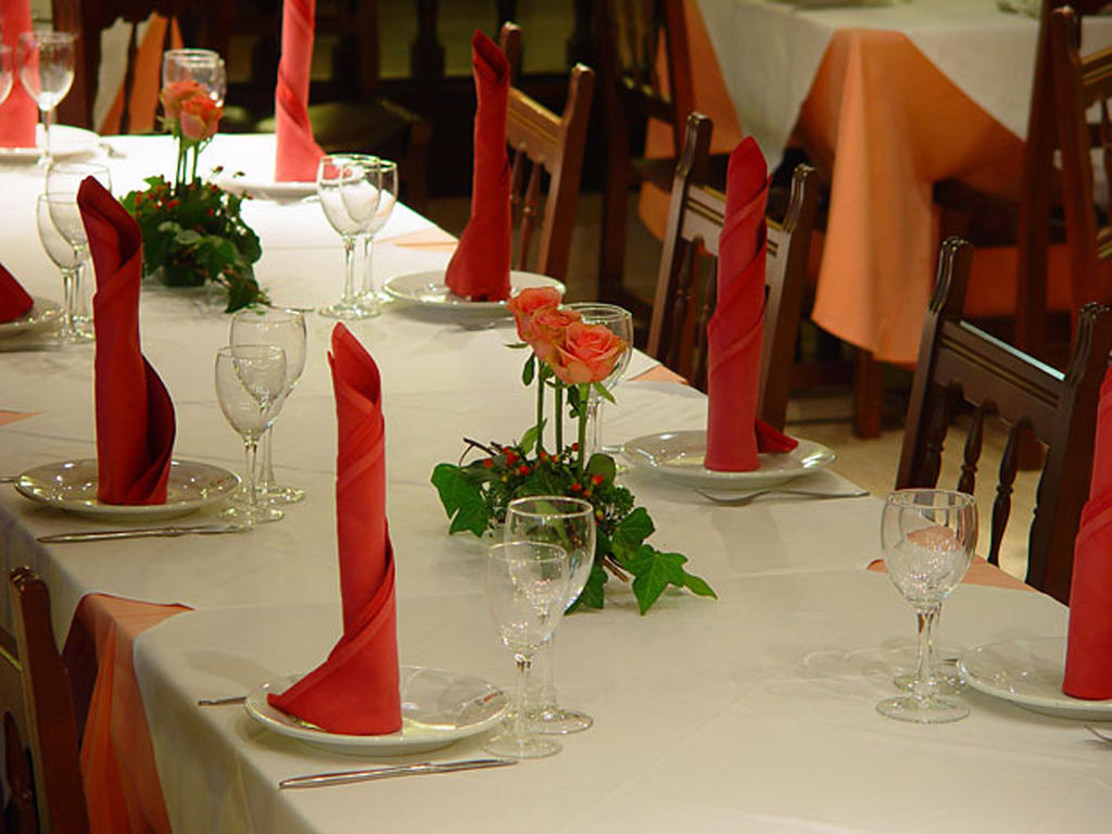 Hotel Nuevo Arlanza 코바루비아스 외부 사진